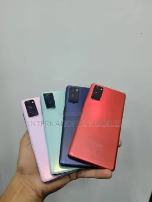 Samsung Galaxy S20FE 5G Fullset (Used)