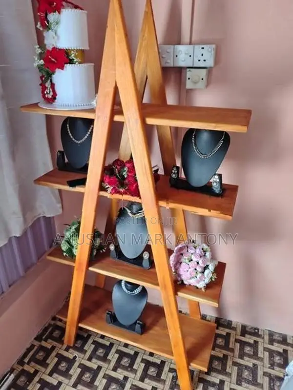 Display Shelf