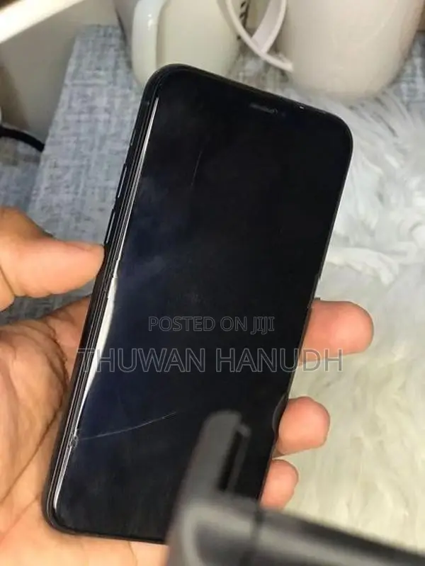 Apple iPhone 11 Pro (Used)