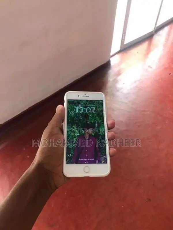 Apple iPhone 8 Plus (Used)