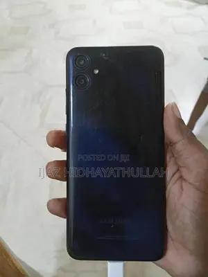 Samsung Galaxy A04e (Used)