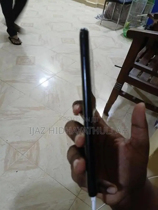 Samsung Galaxy A04e (Used)