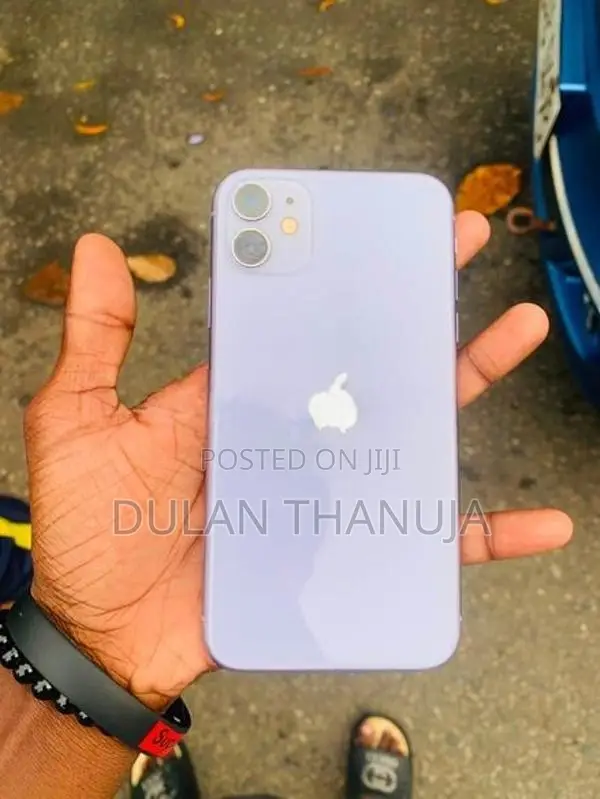Apple iPhone 11 (Used)