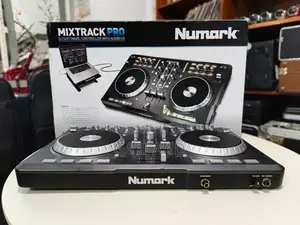 Numark Mixtrack Pro DJ Controller-Japan