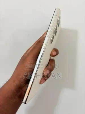 Samsung Galaxy S23 Ultra (Used)