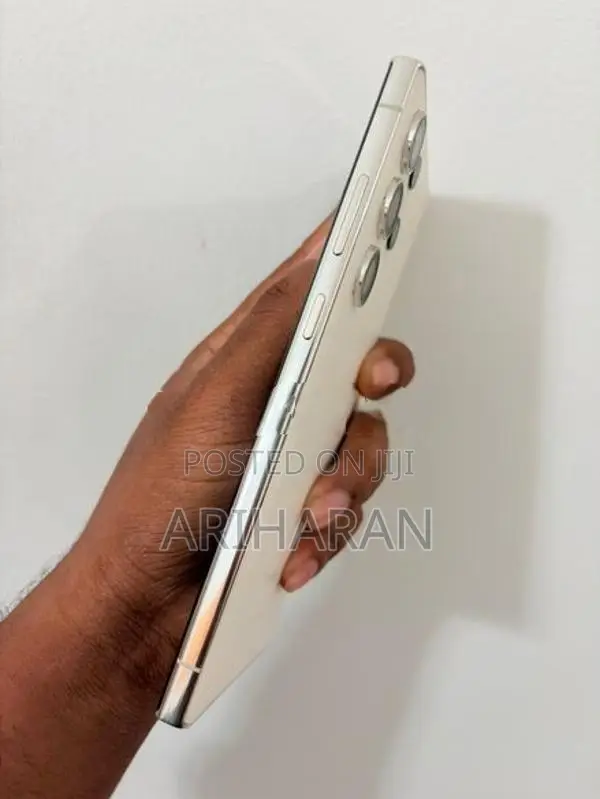 Samsung Galaxy S23 Ultra (Used)