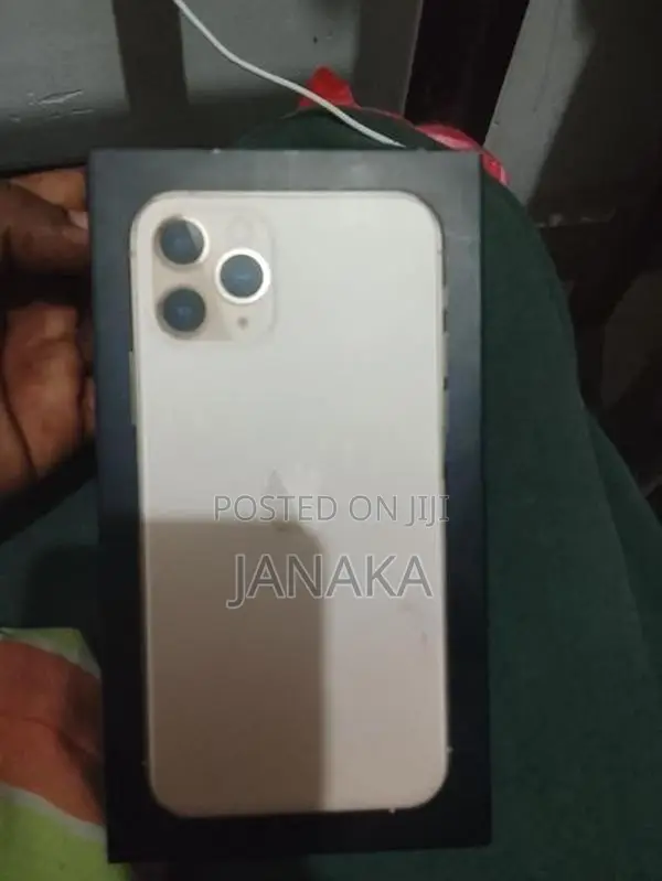 Apple iPhone 11 Pro (Used)