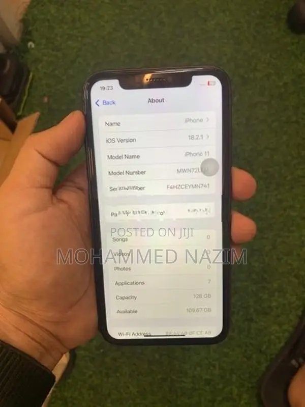Apple iPhone 11 (Used)