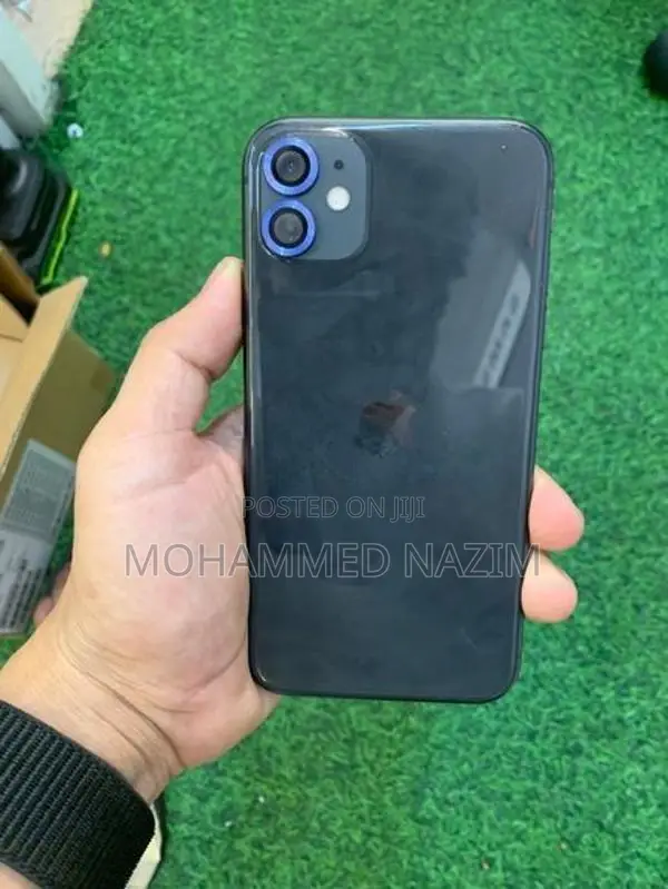 Apple iPhone 11 (Used)