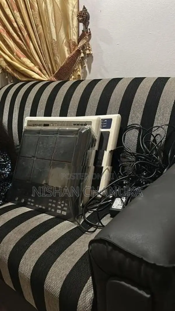 පාවිච්චි කරන ලද Roland Spd 20