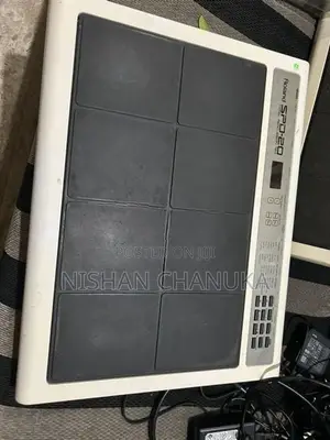 පාවිච්චි කරන ලද Roland Spd 20