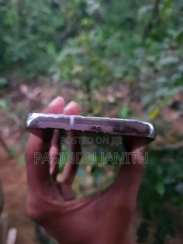 Samsung Galaxy S23 (Used)