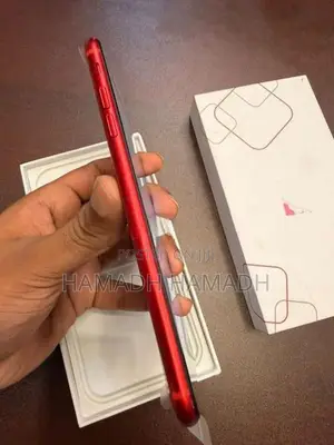 Apple iPhone 8 Plus (Used)
