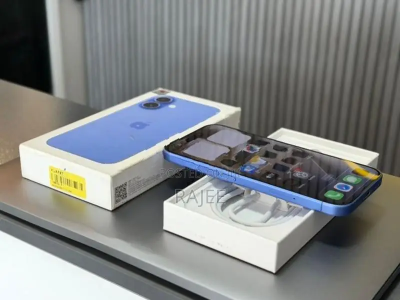 Apple iPhone 16 (Used)