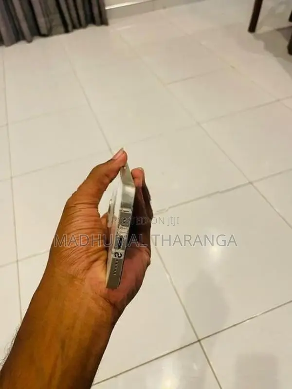 Apple iPhone 14 -128GB (Used)