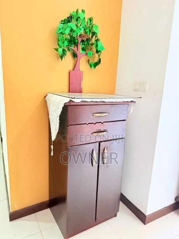 Buddha Statue Cupboard Stand