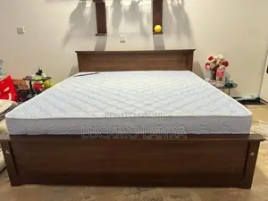 New 72x72 Teak Box Bed With Arpico Spring Mattress 8 Inches (Vv17