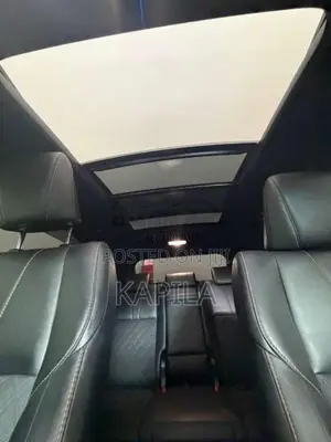Toyota Harrier 2017 SUV (Used)