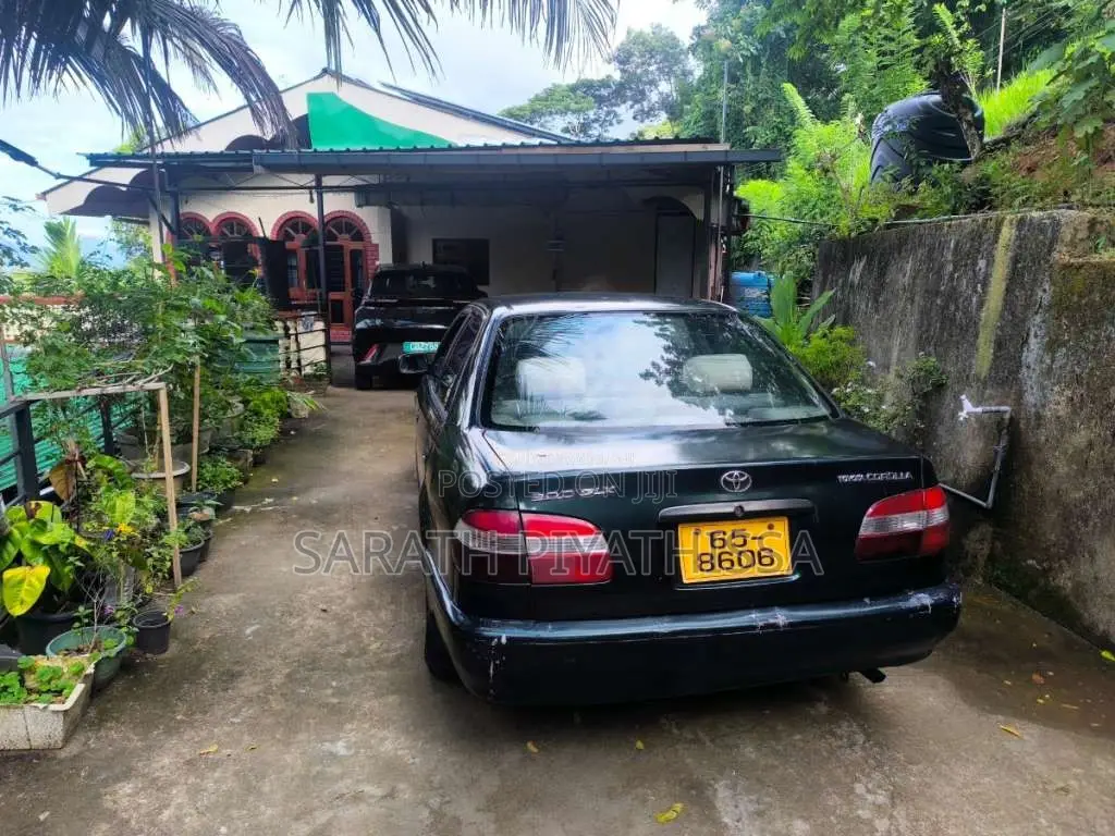 Toyota Corolla CE110 2000 Car (Used)