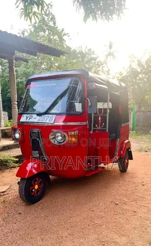 Bajaj RE 2011 Three Wheel (Used)