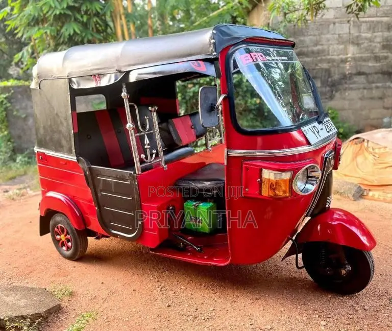 Bajaj RE 2011 Three Wheel (Used)