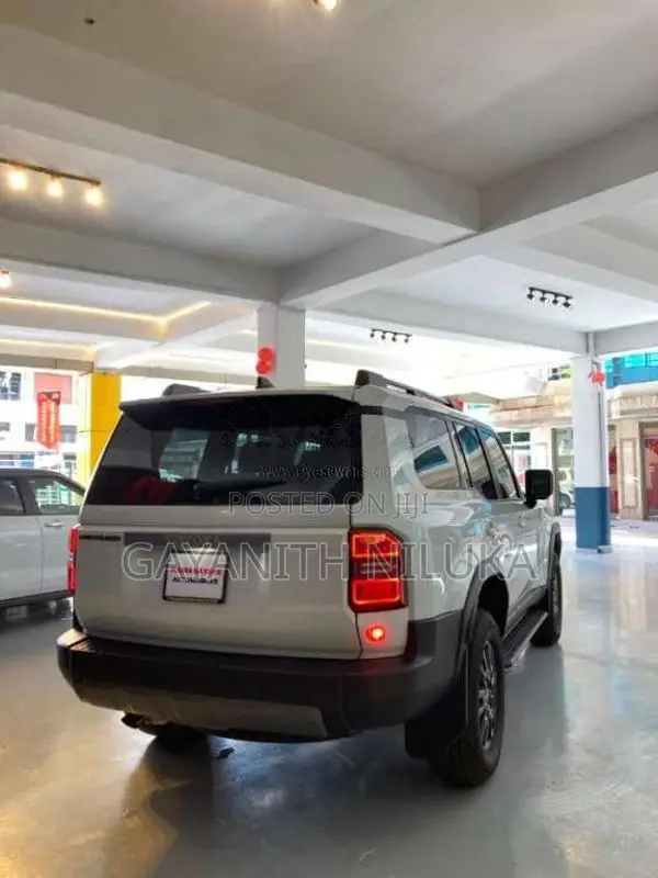 Toyota Land Cruiser 250 VX 2025 SUV Brand New