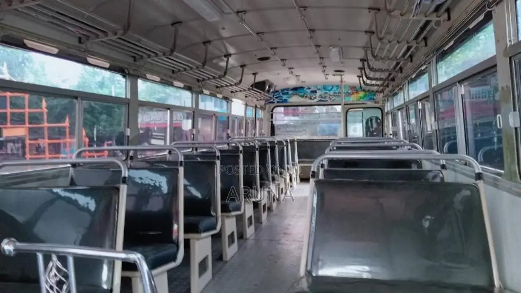 Ashok-Leyland Viking 2004 Bus (Used)