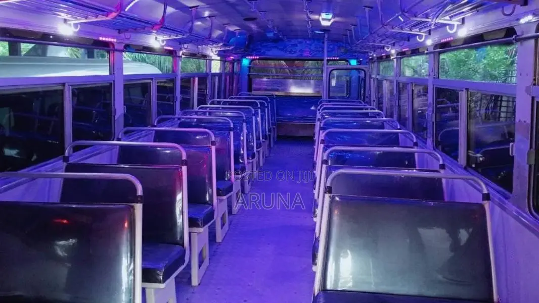 Ashok-Leyland Viking 2004 Bus (Used)