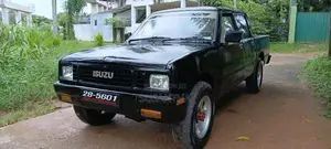 Isuzu 4WD 1984 Pickup (Used)