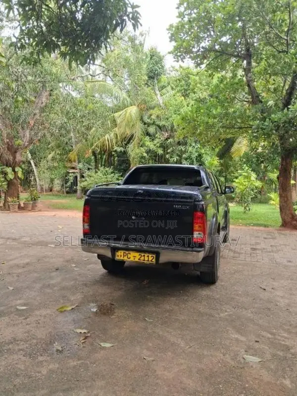 Toyota Hilux 2008 Pickup (Used)