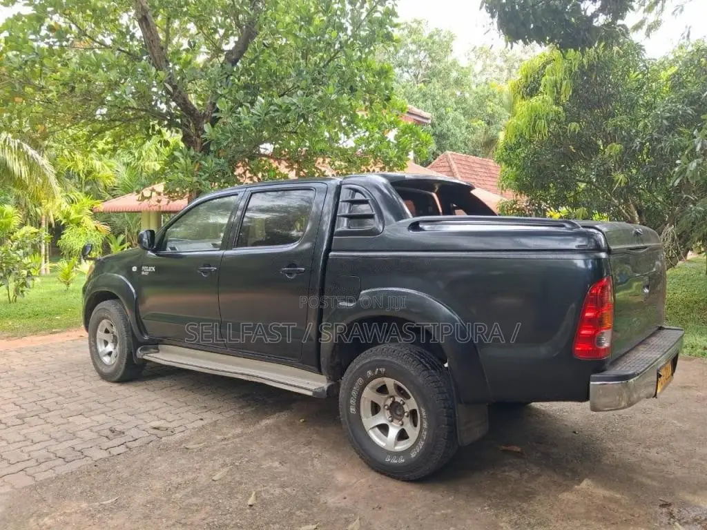 Toyota Hilux 2008 Pickup (Used)