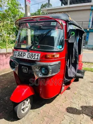 Bajaj 4 stroke 2014 Three Wheel (Used)