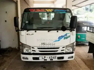 Isuzu ELF NKR85 2015 Lorry (Used)