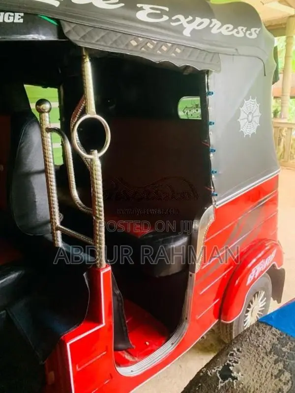 Bajaj RE 4 Stroke 2009 Three Wheel (Used)