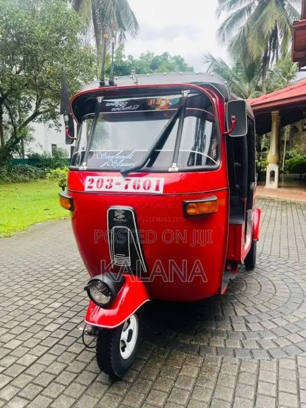 Bajaj RE 2 Stroke 1997 Three Wheel (Used)