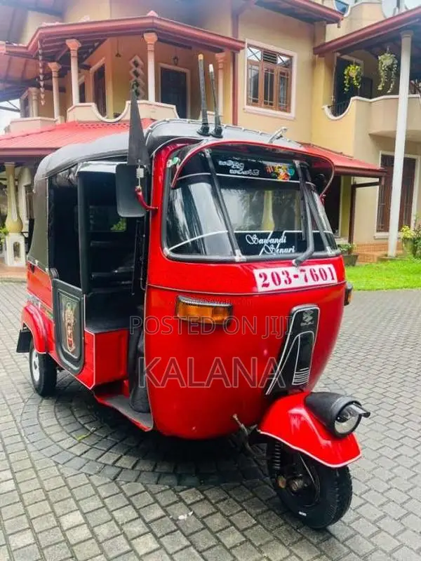 Bajaj RE 2 Stroke 1997 Three Wheel (Used)