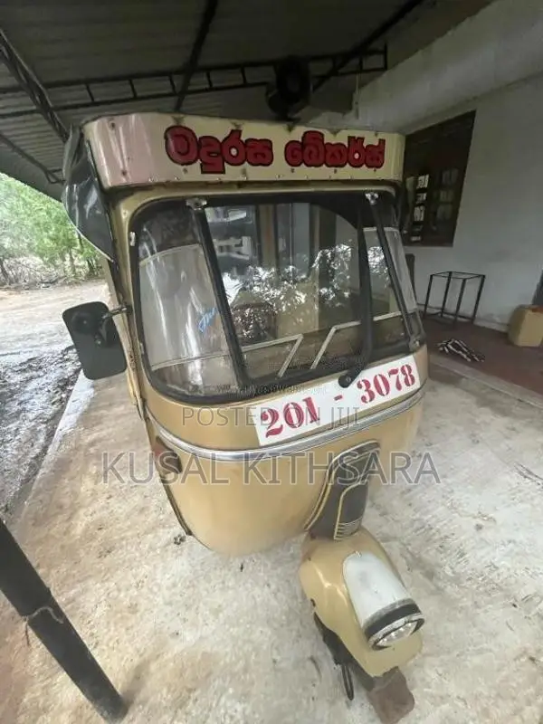 Bajaj 2 Stroke 1998 Three Wheel (Used)