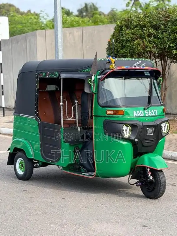 Bajaj RE 4 Stroke 2014 Three Wheel (Used)