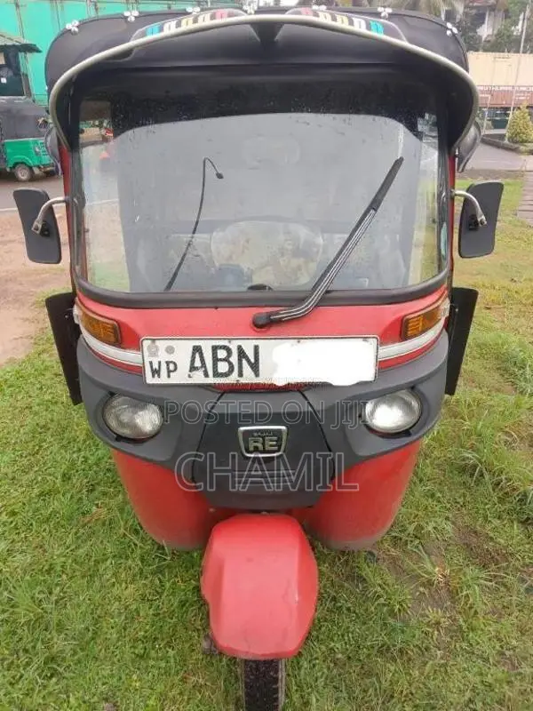 Bajaj 4 Stroke 2015 Three Wheel (Used)