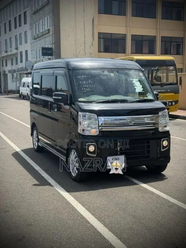 Nissan Clipper Wagon 2022 Van (Used)