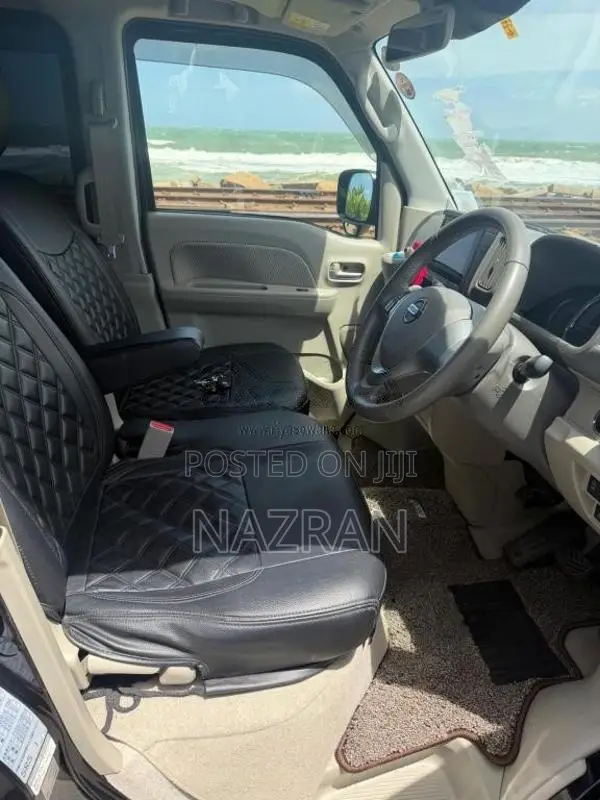 Nissan Clipper Wagon 2022 Van (Used)