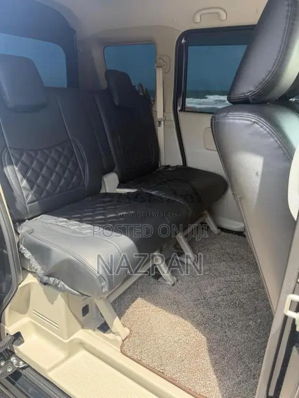 Nissan Clipper Wagon 2022 Van (Used)