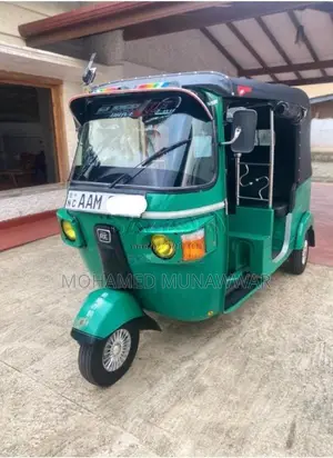 Bajaj RE 2013 Three Wheel (Used)