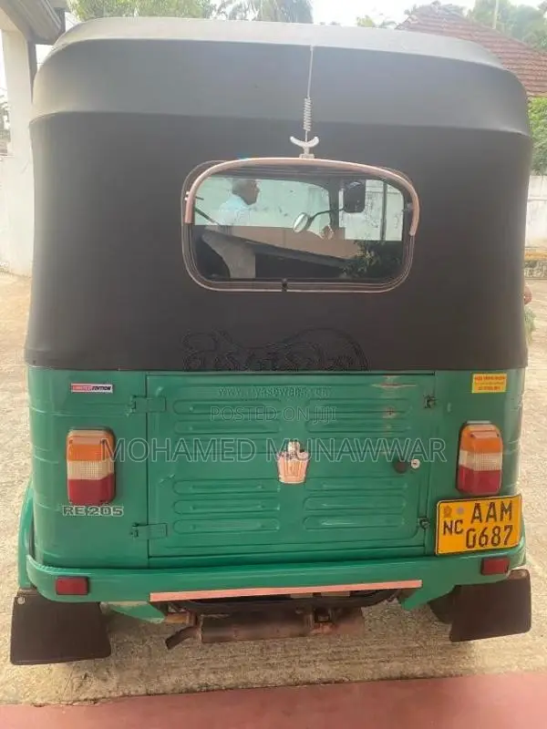 Bajaj RE 2013 Three Wheel (Used)