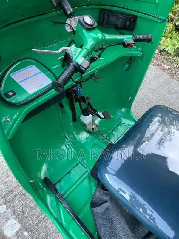 Bajaj 2 stroke 2003 Three Wheel (Used)
