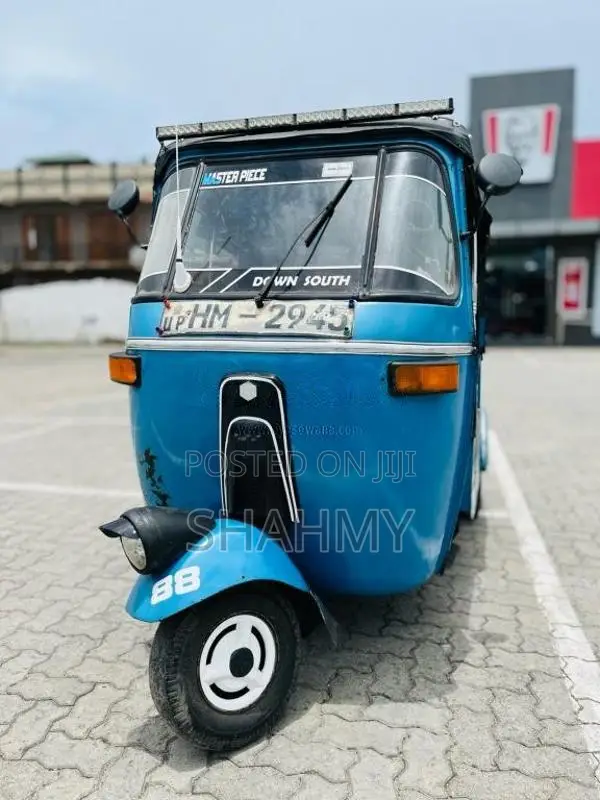 Bajaj RE 2 Stroke 1988 Three Wheel (Used)