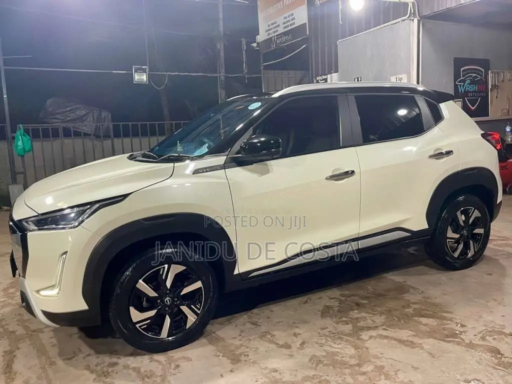 Nissan Magnite CVT Turbo N-Connecta 2025 SUV (Used)