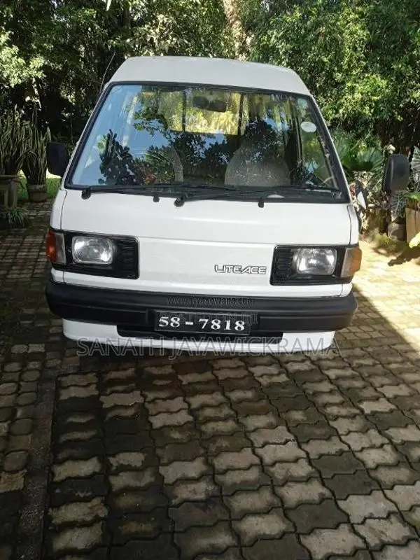 Toyota CM36 1991 Van (Used)