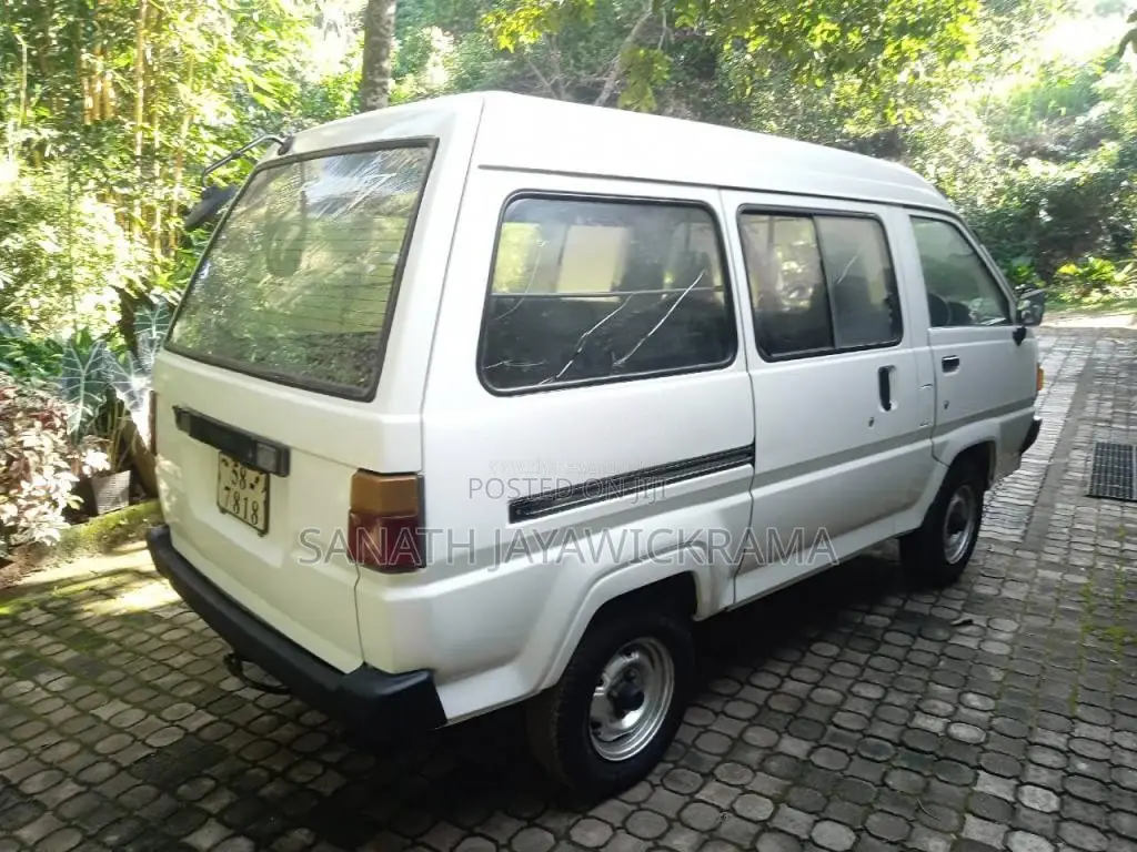 Toyota CM36 1991 Van (Used)