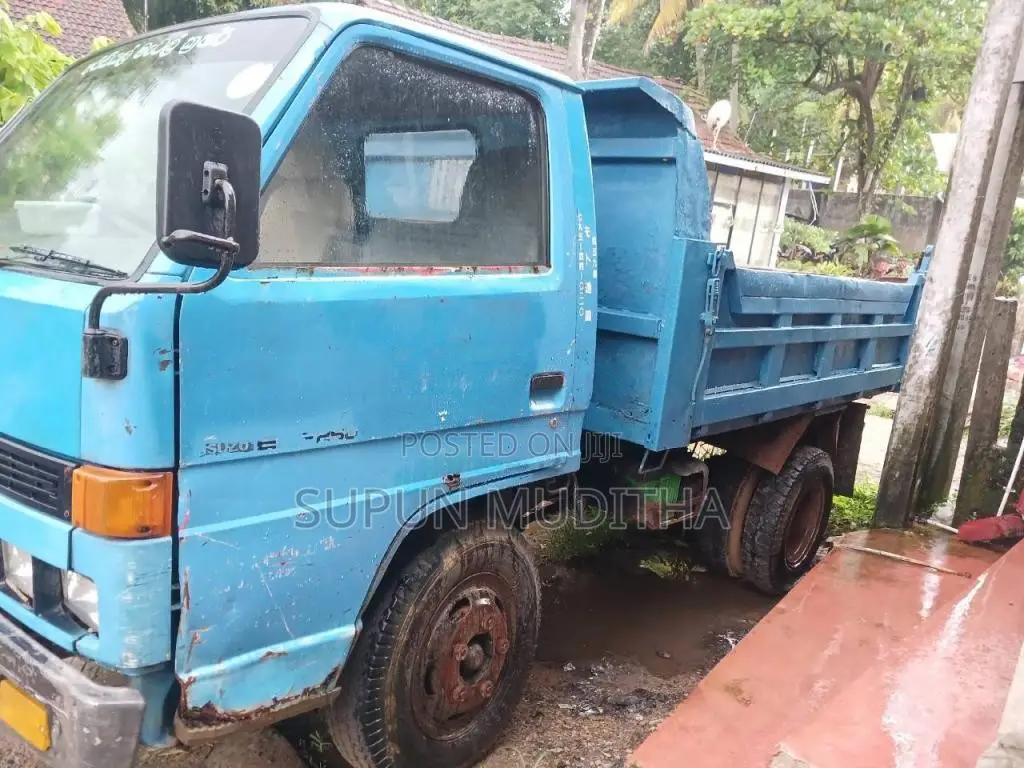 Isuzu Tipper 1980 Lorry (Used)